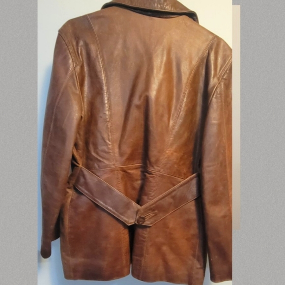 Vintage Leather - Picture 3 of 3